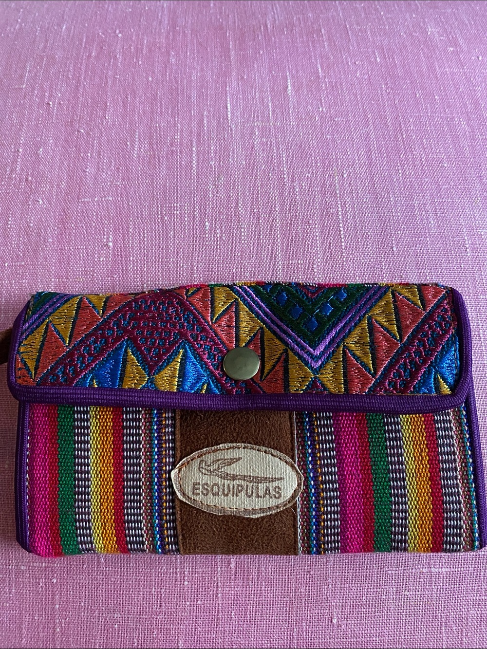 Guatemala Embroidered Wristlet Wallet